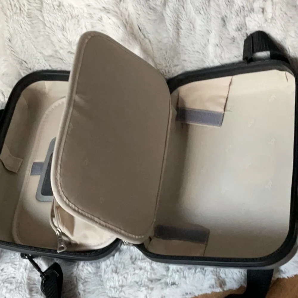 Heys Beauty Case